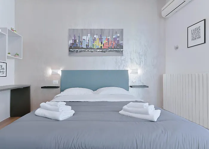 Taron House - Center Station & Fiera ボローニャ